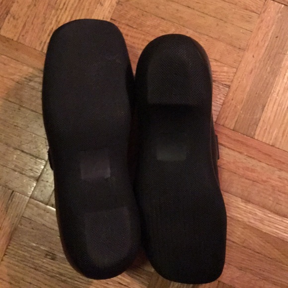 Shoes - Picture 2 of 2